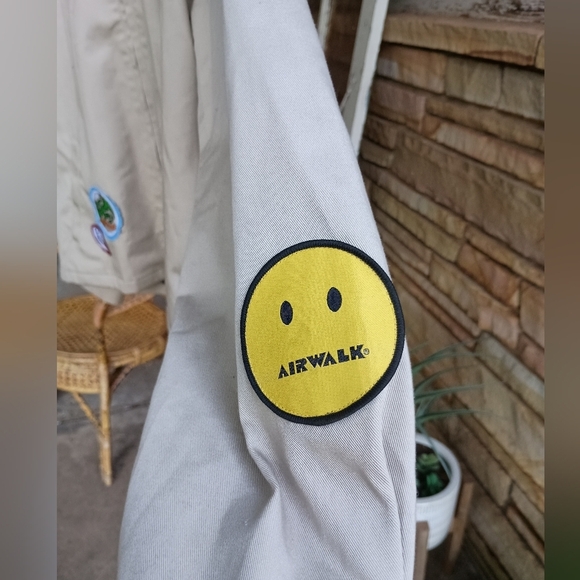 Airwalk Tan Women's Oversized Jacket with Colorful Patches_Med - Picture 7 of 10